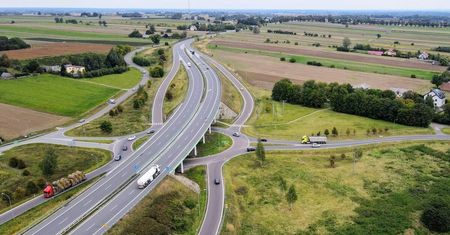 Jeszcze w te wakacje ruszy remont nawierzchni S12 między Lublinem a Piaskami. GDDKiA podała termin i szczegóły