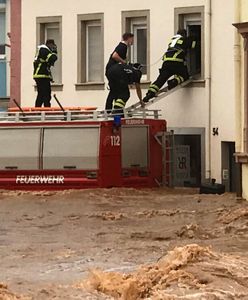 Niemcy i Belgia walczą z powodziami. Tragiczny bilans ulew [WIDEO]