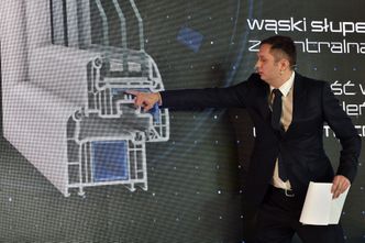 Oknoplast nie da premii frekwencyjnej niezaszczepionym. Gniew pracowników rośnie