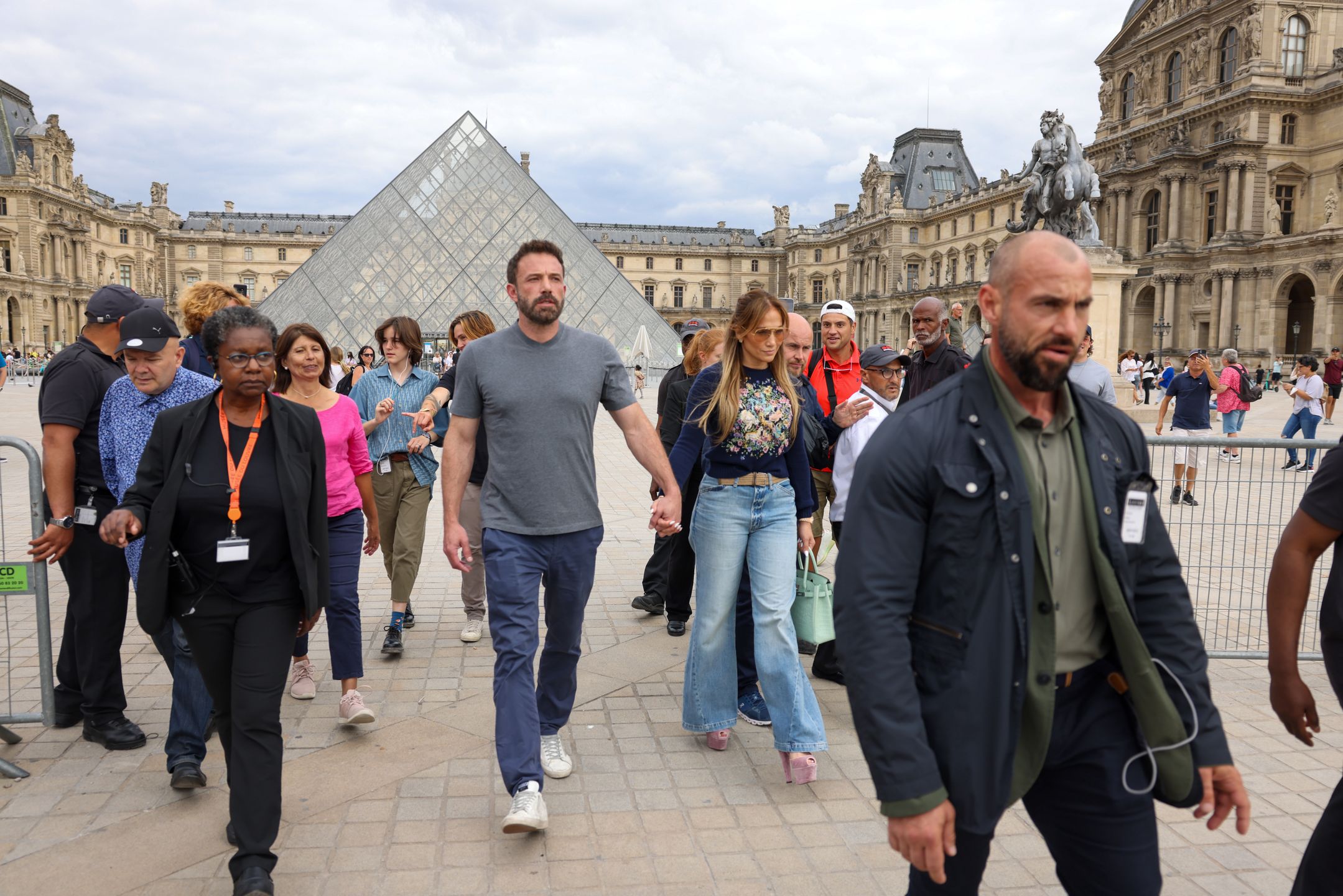 Jennifer Lopez i Ben Affleck w Luwrze