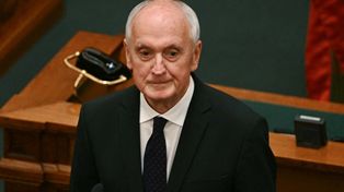 74-letni András Baka został prezydentem Węgier. Co o nim wiemy?