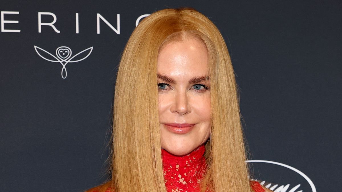 Nicole Kidman uchwycona z naturalnymi włosami