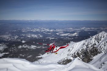 Dramatyczny wypadek w Tatrach. Runął z wysokości 7 metrów
