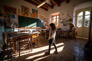 Jedna uczennica, jedna nauczycielka i jedna klasa. Ta szkoła jest najmniejsza w Europie