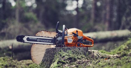 Husqvarna prezentuje dwie przełomowe pilarki łańcuchowe dla profesjonalistów zajmujących się drzewami
