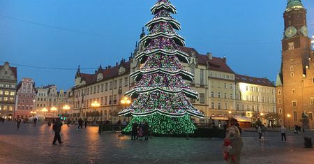 Wrocław. Spragnieni tamtych świąt. Hotele nieczynne, ale miasto pełne turystów