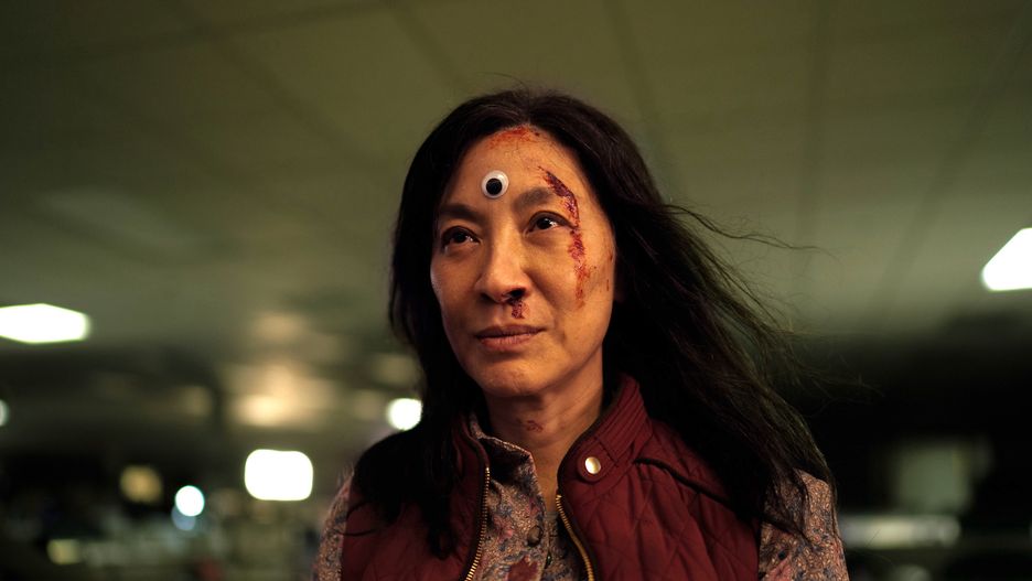 EVERYTHING EVERYWHERE ALL AT ONCE, Michelle Yeoh, 2022.  ph: Allyson Riggs /© A24 / Courtesy Everett Collection
2MMY22, Dsap, Ste-DOM, PvTRLY, Movies, 2022 Movies, 2020s Movies, UnkDIS, Portrait, 2020s portraits, Yeoh, michelle