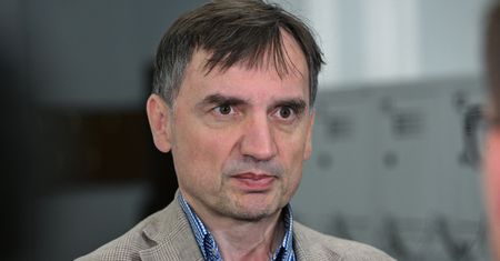 Znów wezwali Ziobrę na przesłuchanie. Ósma próba