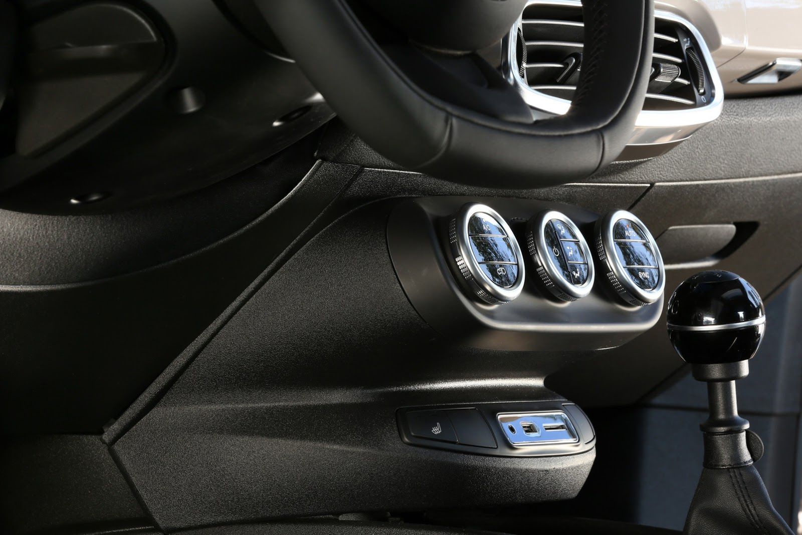 Fiat 500X - galeria zdjęć: studio, wnętrze i detale 50