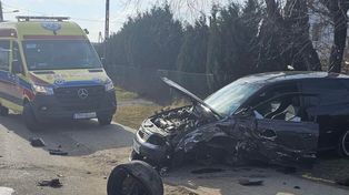 Sławsko: Zderzenie Forda Transita i Audi. Kierowca dostawczaka był pod wpływem marihuany