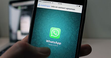 "Hej mamo" na WhatsAppie. Tak zaczyna się groźne oszustwo