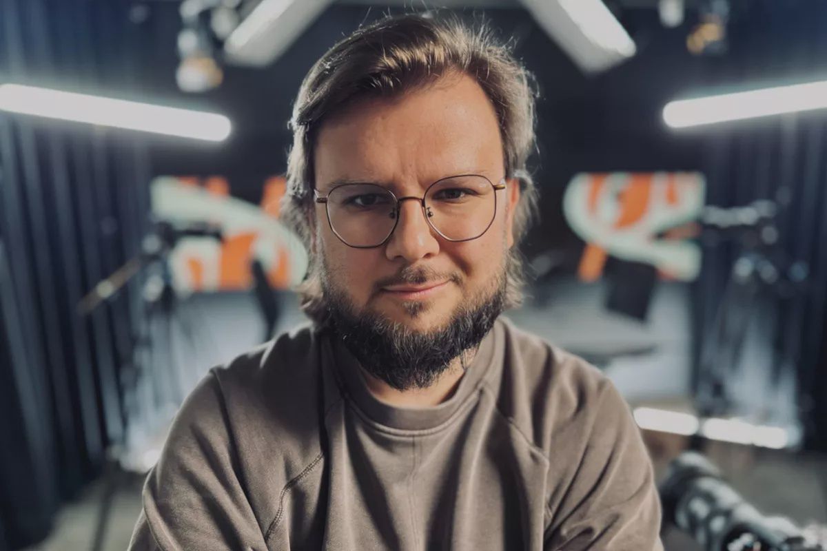 "Dziś każdy chce mieć podcast, bo to modne, ale ludzie nie zdają sobie sprawy, ile to roboty" [WYWIAD]