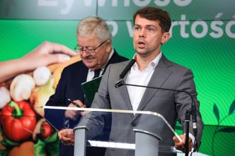 Odchodzi z rządu. "Nie będę dawał do tego swojej twarzy"