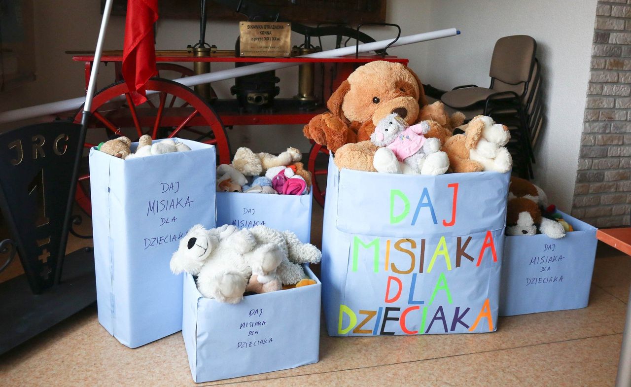 Wągrowiec: Podaruj misia. Licealiści organizują zbiórkę dla szpitala