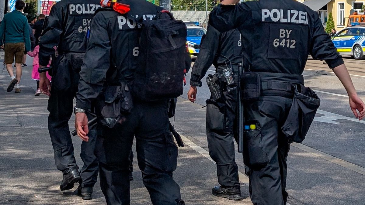 Dwunastu policjantów zostało rannych podczas protestu w Kolonii [zdj. ilustracyjne]