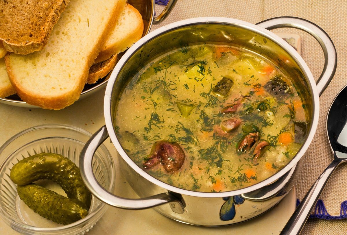 Rosyjska zupa ogórkowa - rosolnik
