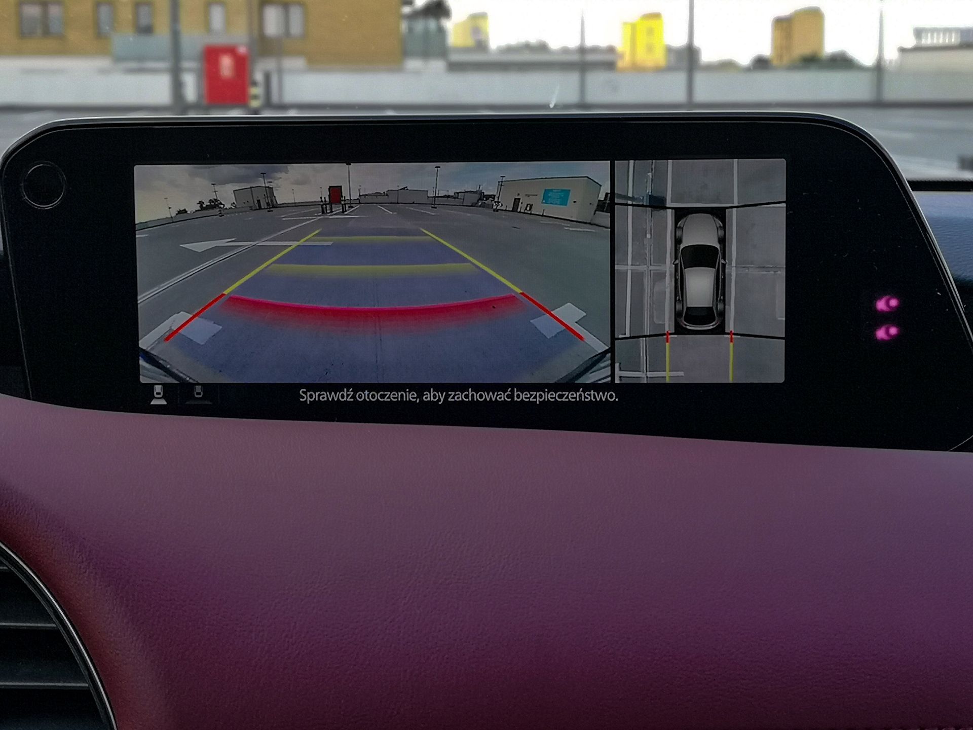 Mazda 3 Sky-X: Kamery 360 stopni, Android Auto i audio Bose Premium 8