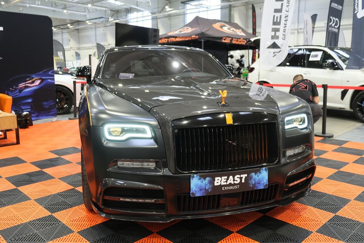 Rolls Royce na Moto Session