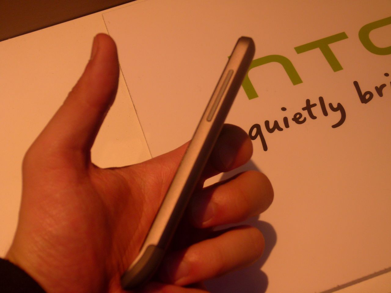 HTC One X, S i V - hands-on, pierwsze wrażenia i ceny [wideo i galeria] 13