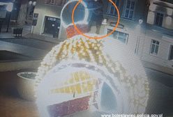 Boże Narodzenie. Akt wandalizmu w centrum. 23-latek zniszczył świąteczną iluminacją