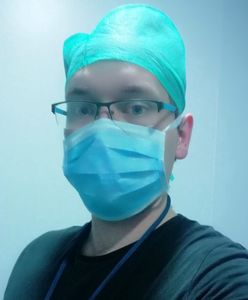 Koronawirus w Polsce. Lekarz odwołał swoje wesele. "Tak źle jeszcze nie było"