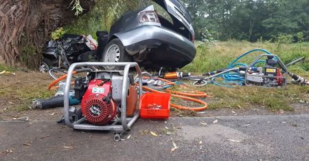 Tragedia na drodze. Uczniowie jechali do szkoły. Nie żyje 18-latek