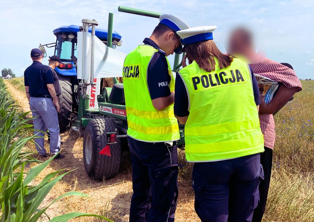 Policja kontroluje i poucza rolników o zagrożeniach podczas żniw