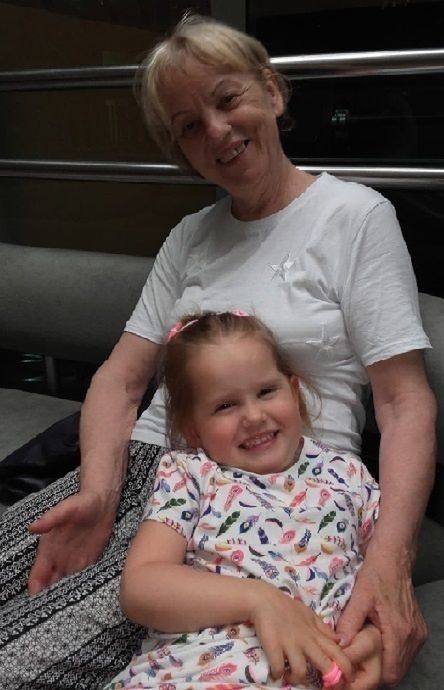 66-letnia Helena miała czwórkę wnóków