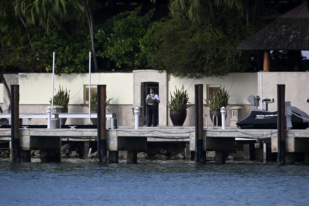 MIAMI BEACH, FL - MARCH 25: Police and Homeland Security officers are seen at the waterfront mansion of Sean Combs aka Diddy in Miami during a bi-coastal raid on March 25, 2024 in Miami Beach, Florida. (Photo by MEGA/GC Images)