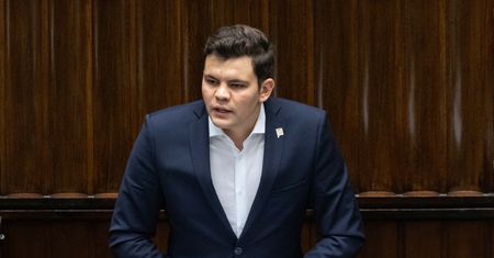 Skandaliczne doniesienia ws. Gomoły. Polityk przerywa milczenie