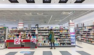 Rossmann wycofuje dwa produkty. Wykryto martwe pszczoły