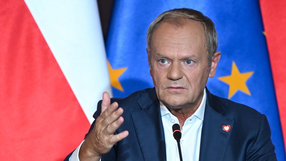 Premier Donald Tusk na spotkaniu z członkami Rady Ministrów 31 s