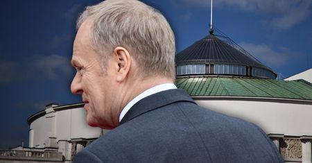 Najnowszy sondaż. Koalicja rządząca wygrywa, ale traci większość w Sejmie