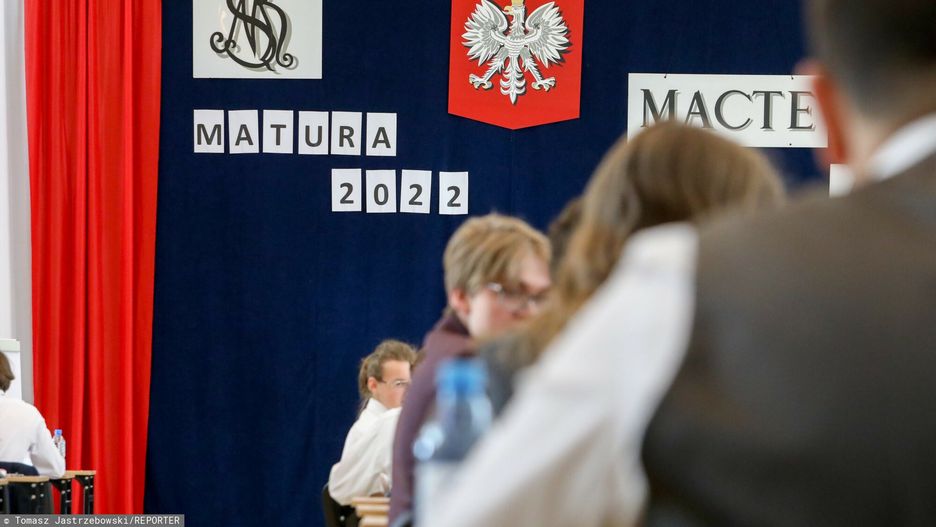 Matura 2022
04.05.2022 Warszawa Egzamin maturalny w liceum im. Mikolaja Reja, Fot Tomasz Jastrzebowski/REPORTER
Tomasz Jastrzebowski/REPORTER
