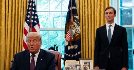 Podejrzany biznes zięcia Trumpa. Ma miliardy od Saudów, inwestuje na Bałkanach