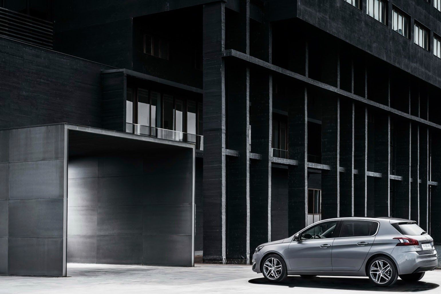 Nowy Peugeot 308 w obszernej galerii zdjęć 74