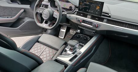 Audi A5 Sportback: Aplikacja MyAudi, wirtualny kokpit i Android Auto