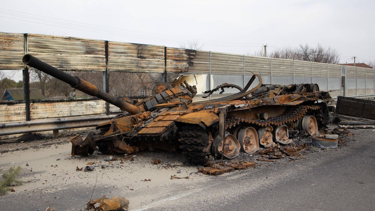 Zniszczony rosyjski czołg 