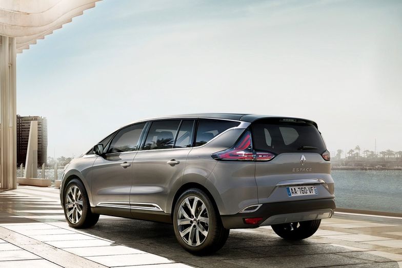 Afera spalinowa. Silnik Diesla w Renault Espace przekracza limit emisji spalin