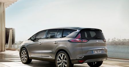 Afera spalinowa. Silnik Diesla w Renault Espace przekracza limit emisji spalin
