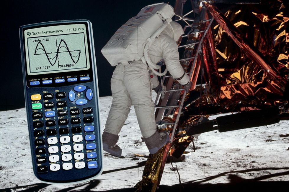Technologiczne mity. Lądowanie na Księżycu miał obsługiwać komputer o wydajności kalkulatora
