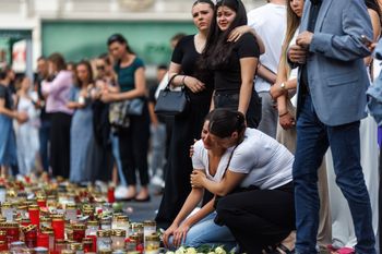 "Przejeżdżałam obok tej szkoły". Polka o tragedii w Austrii