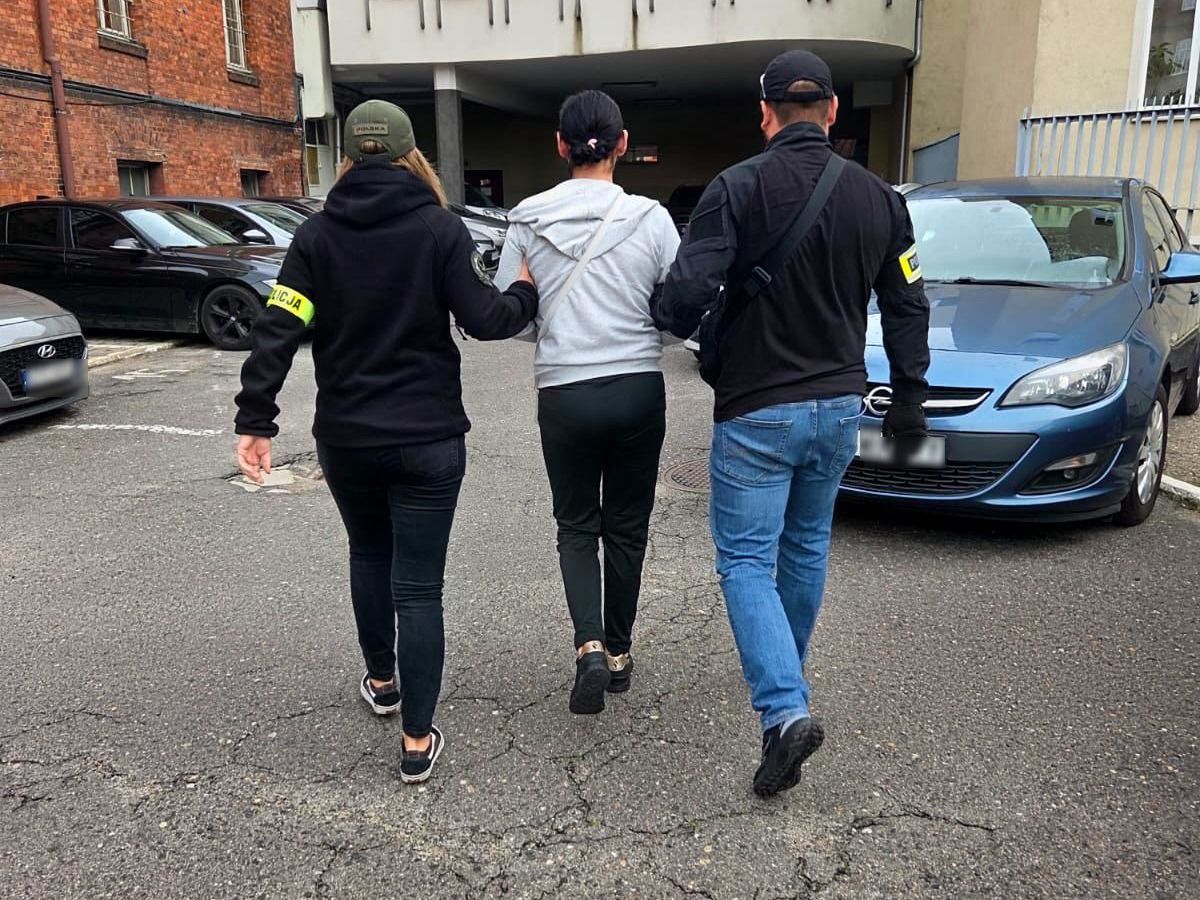 Koniec ucieczki. Dwie oszustki zatrzymane po latach ukrywania się