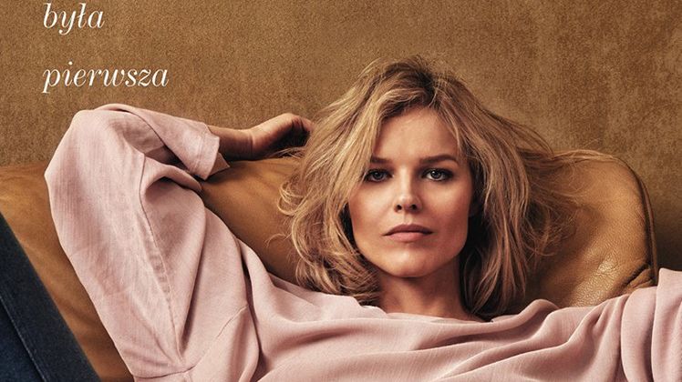 Nowa okładka Vogue Polska jest lepsza niż poprzednia. Powinna być pierwszą? 1