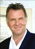 Tom Wilkinson młody we własnej głowie