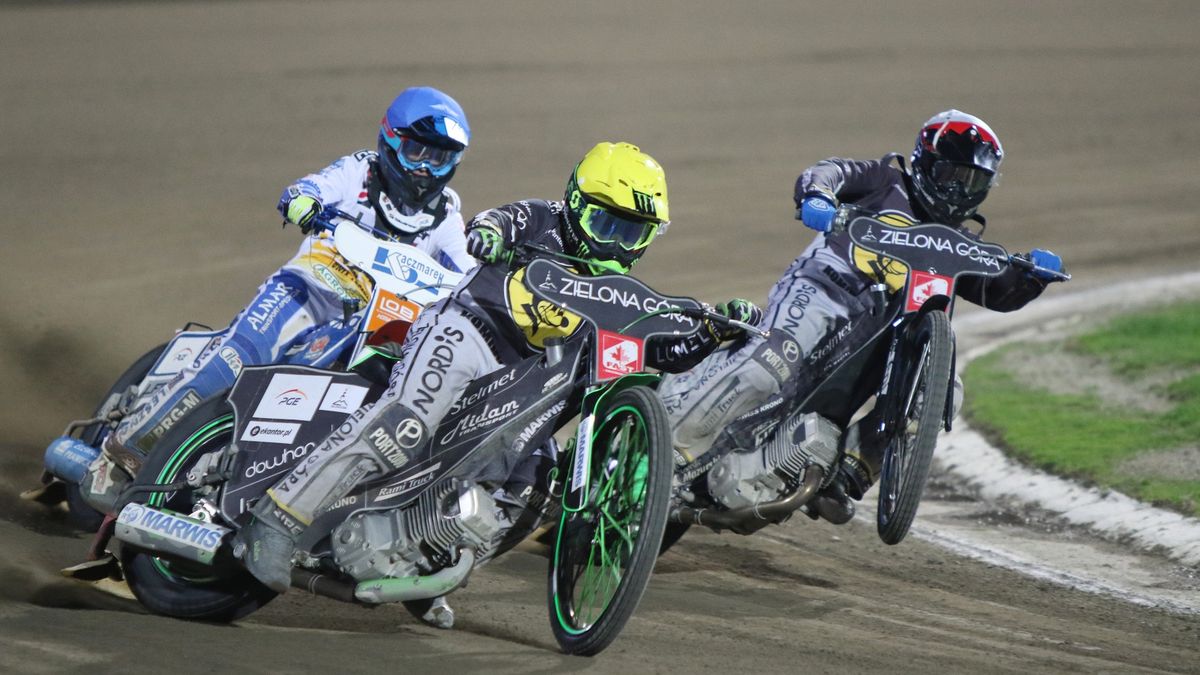 WP SportoweFakty / Jakub Brzózka / Fogo Unia - Falubaz. Prowadzi Patryk Dudek.