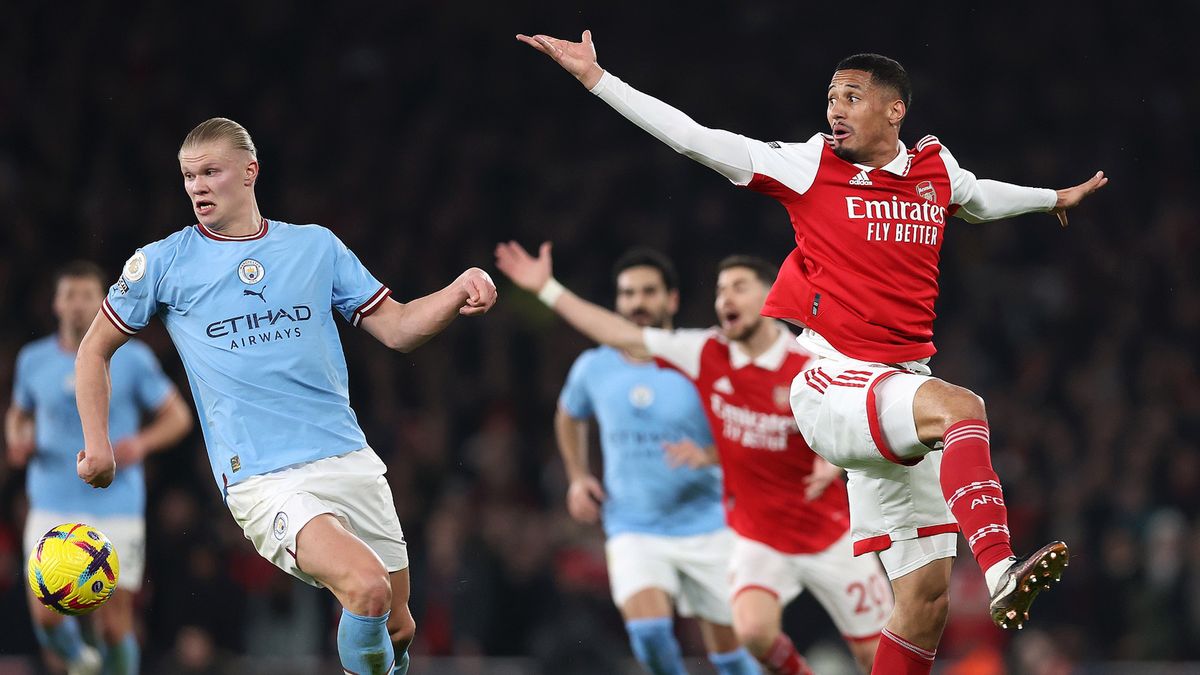 Zdjęcie okładkowe artykułu: Getty Images / Julian Finney / Na zdjęciu: piłkarze Arsenalu (w czerwonych koszulkach)