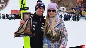 Tego w telewizji nie pokazali. Tylko spójrz, kto stanął obok żony Stocha