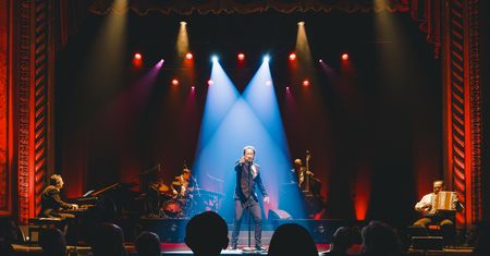 Niezwykły francuski spektakl, twórców Piaf The Show, przygotowany w hołdzie wybitnemu artyście - Brel! Le spectacle, w brawurowym wykonaniu Oliviera Laurent’a.