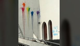 Szczecin. Napisy "Tylko LGBT" na kościele. Policja szuka sprawców